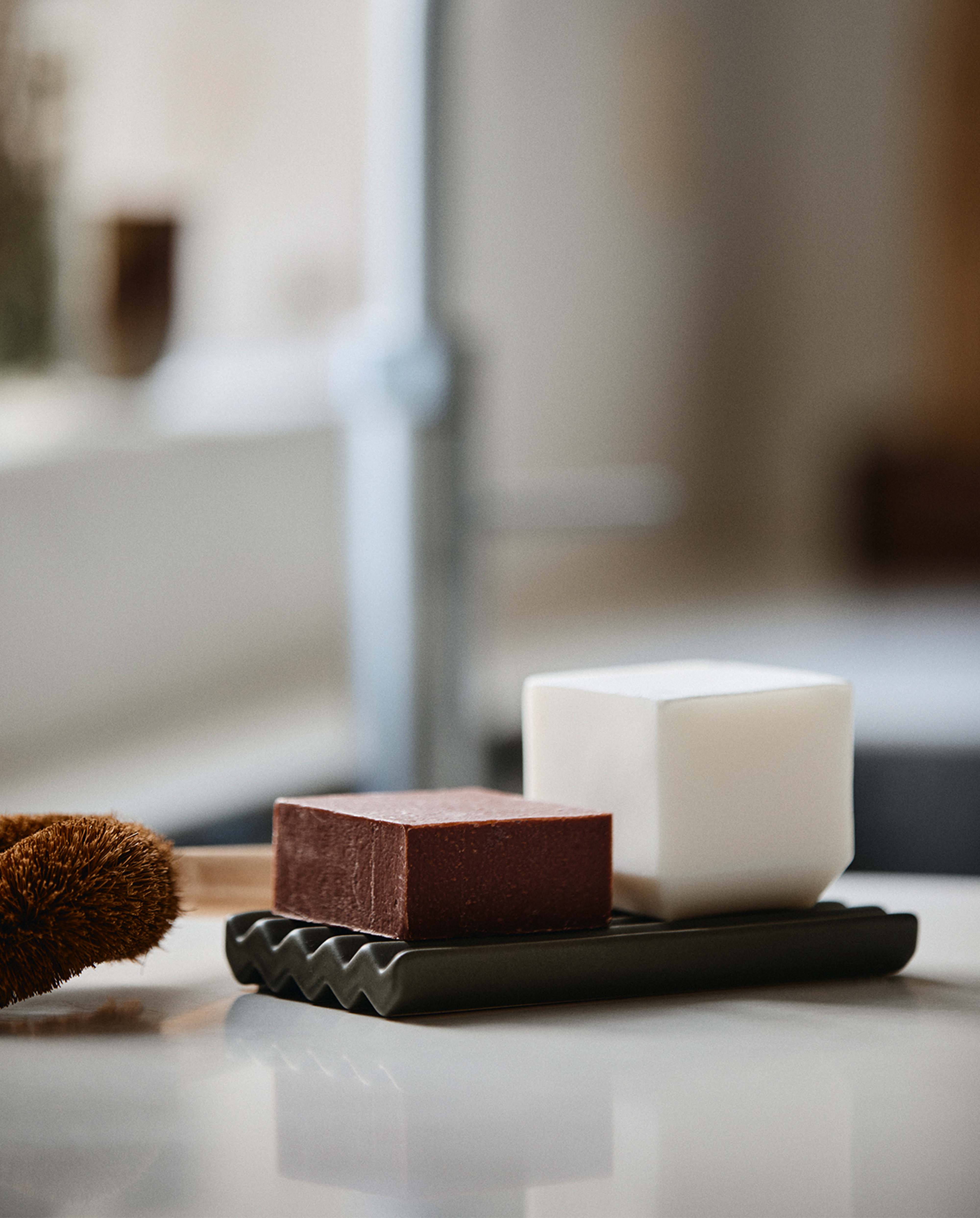 Ceramic soap tray large | GREEN 8 x 15 cm