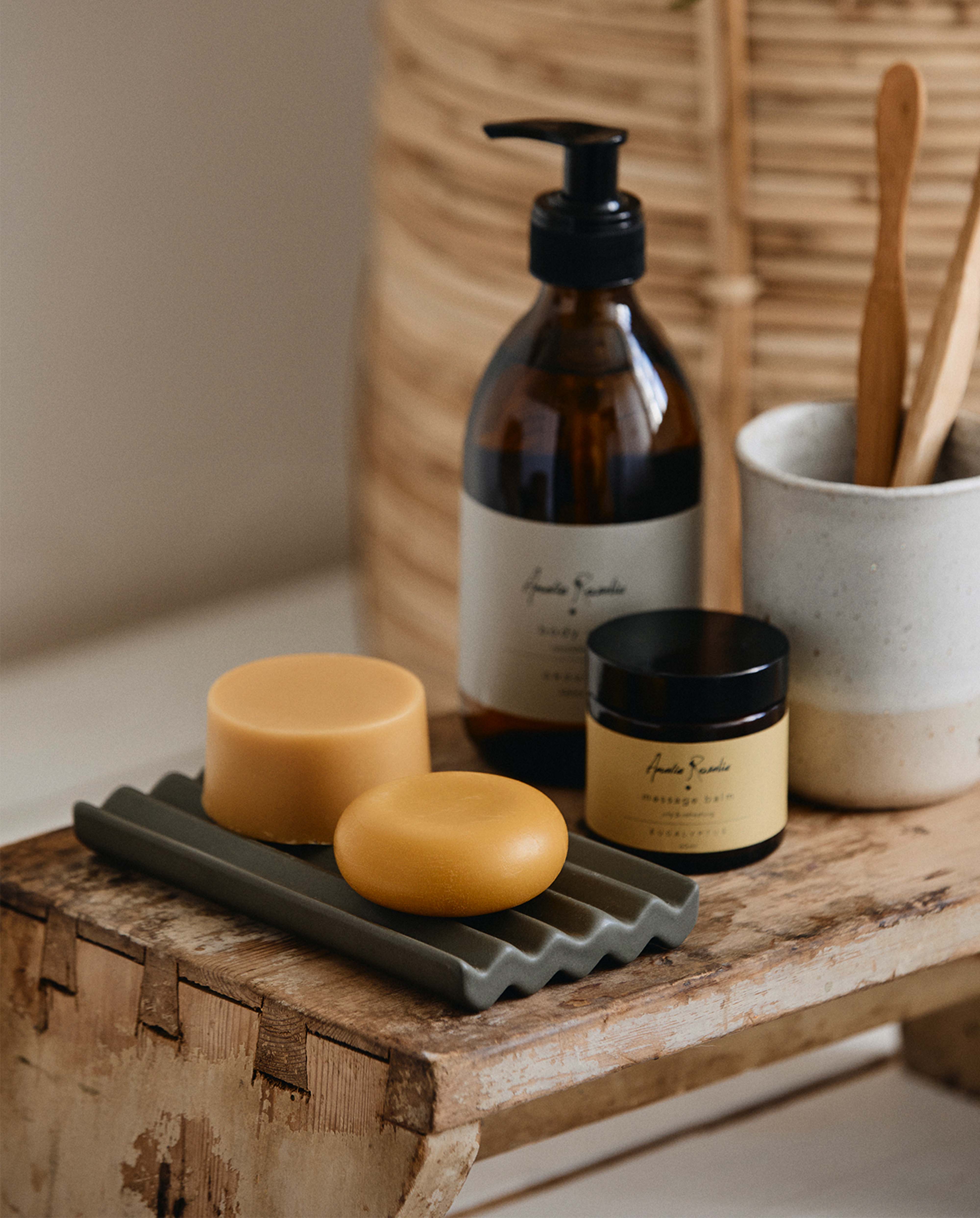 Ceramic soap tray large | GREEN 8 x 15 cm