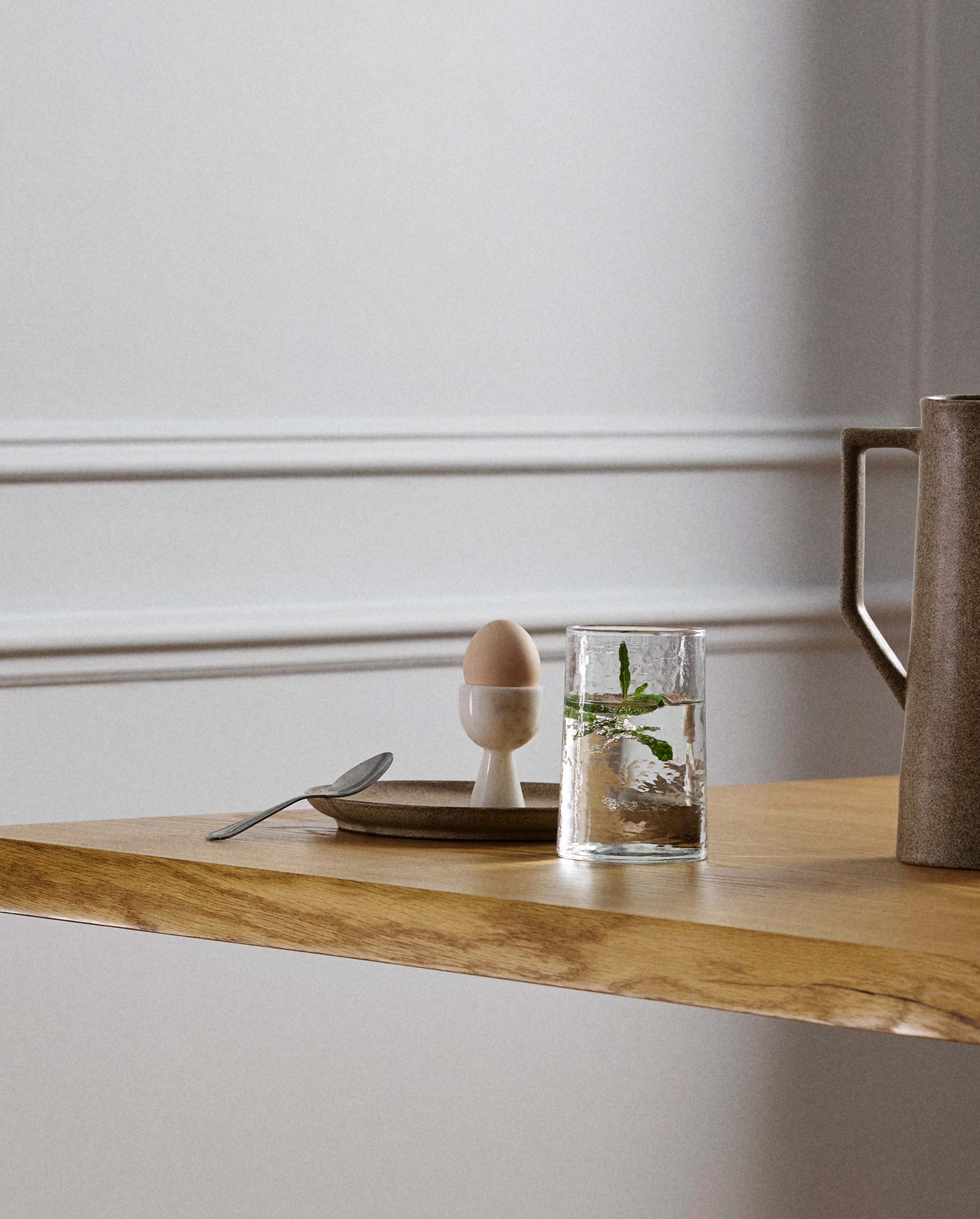 ISOP egg cup, white marble