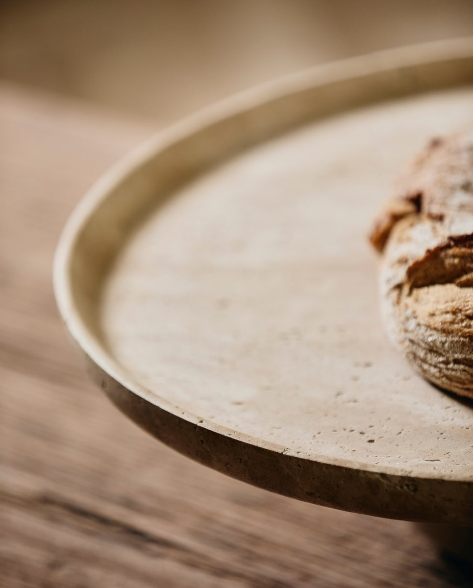 MASA dienblad op voet - ivoor