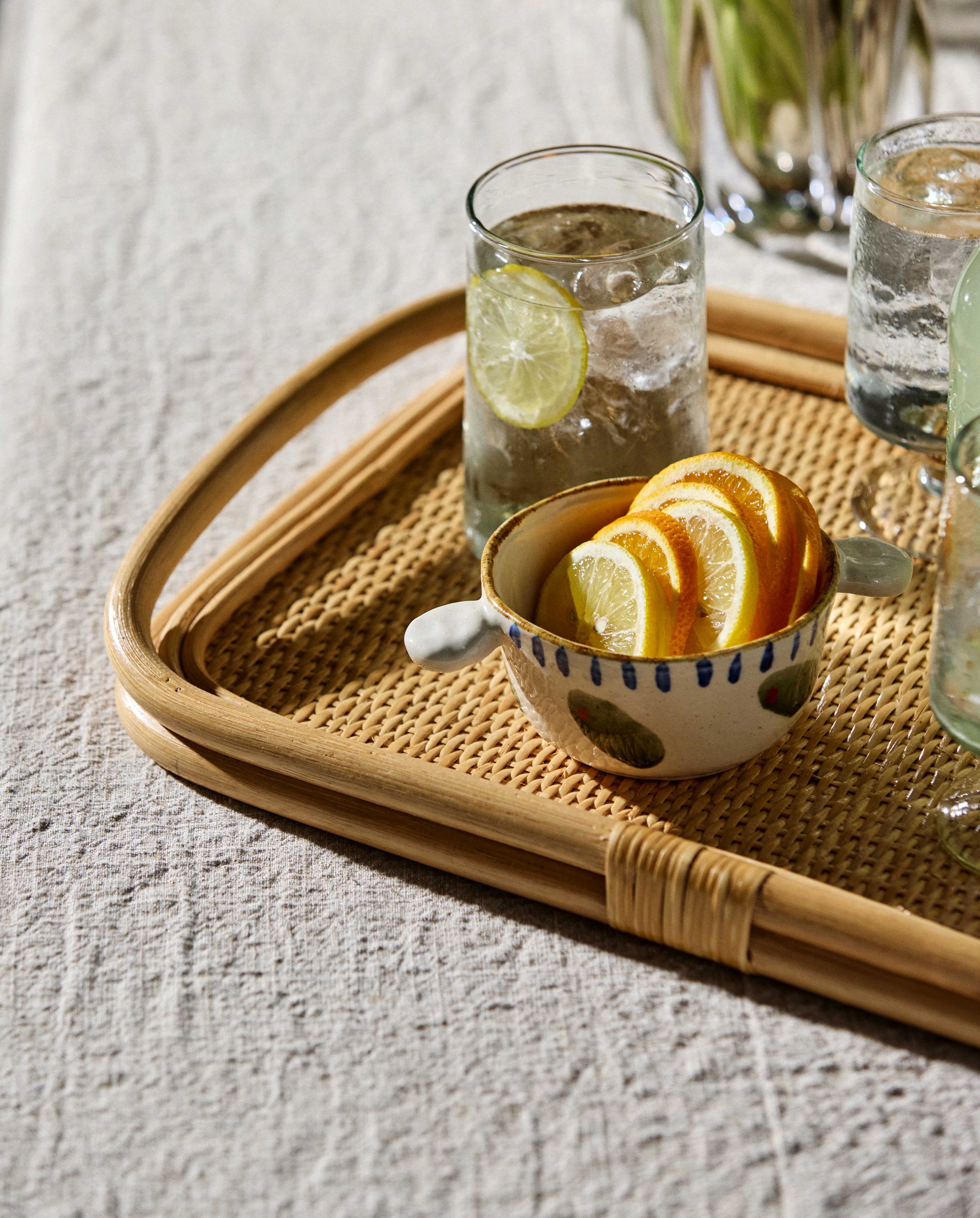 LAURUS rattan serving tray - nature