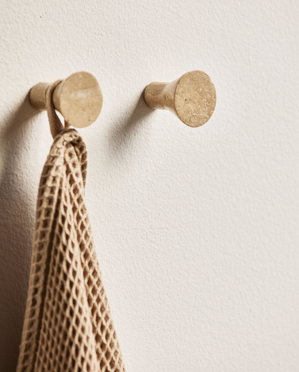 LAKOLK knop, travertijn - ivoor