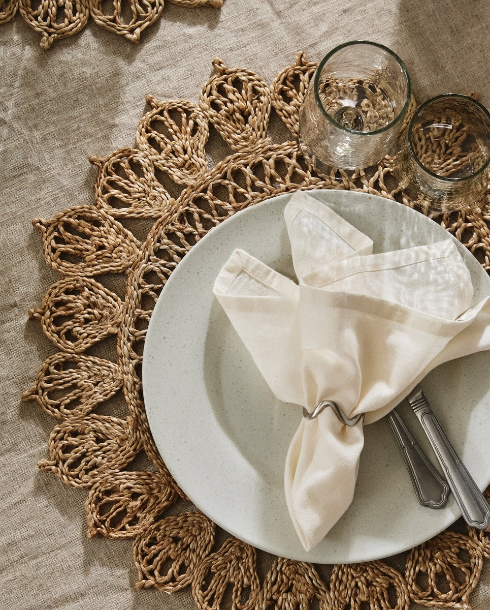Servet, ivoor, omzoomd