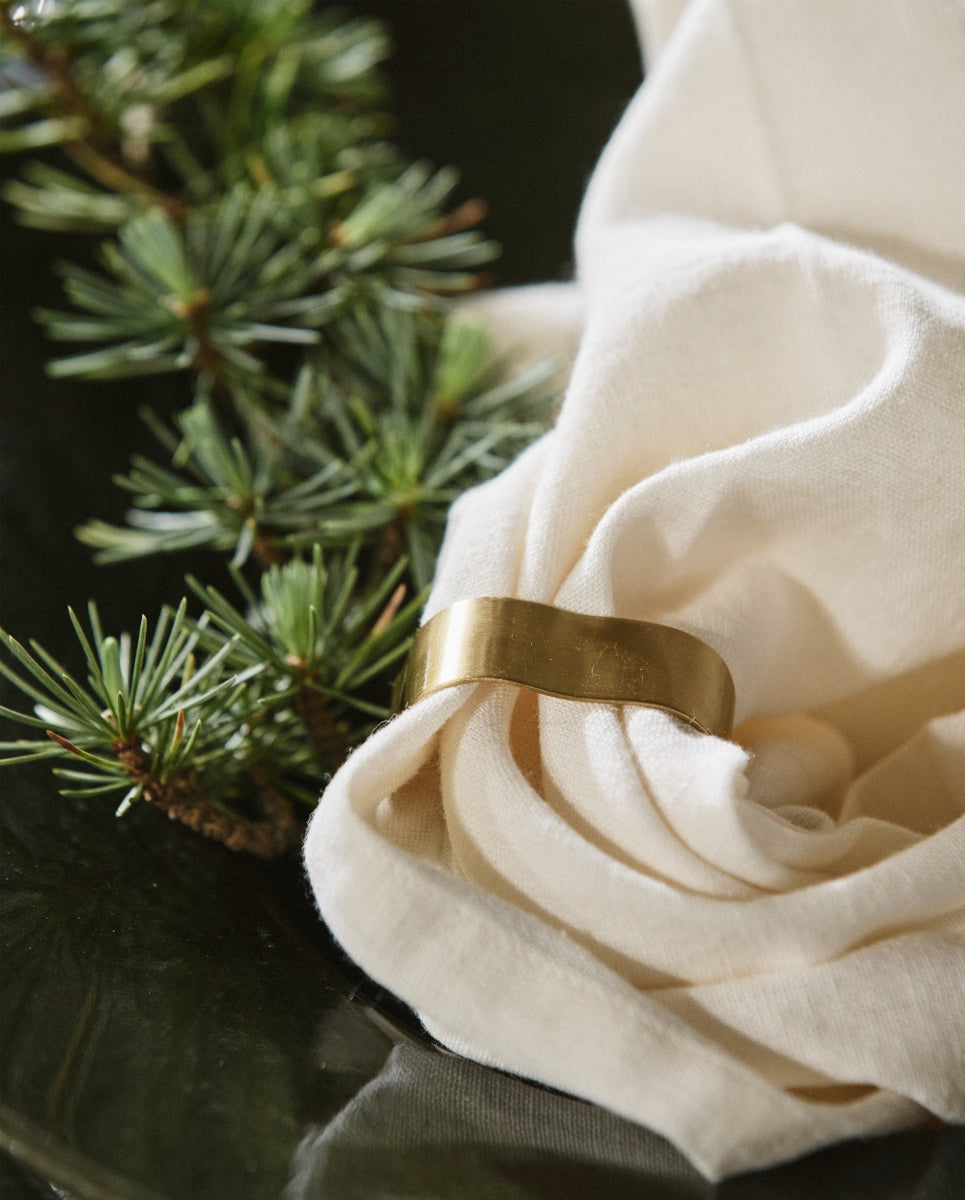 Servet, ivoor, omzoomd