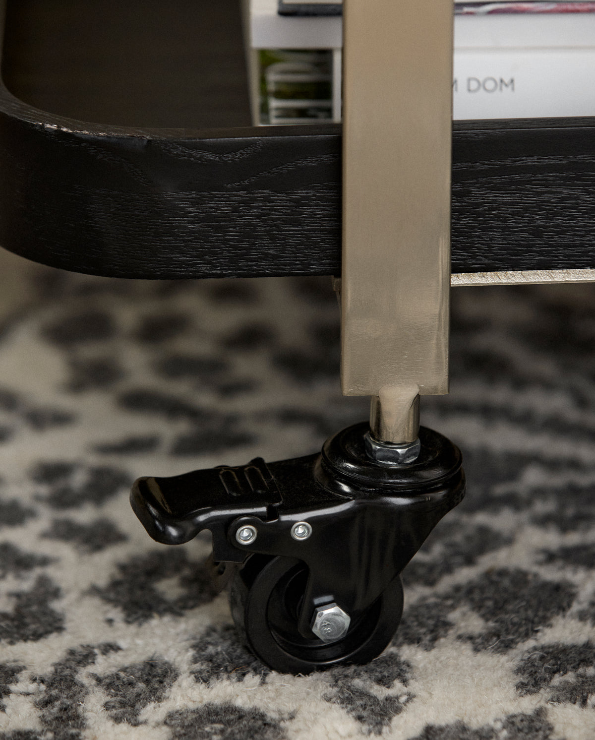 NOLI trolley, iron w/wood shelves - black