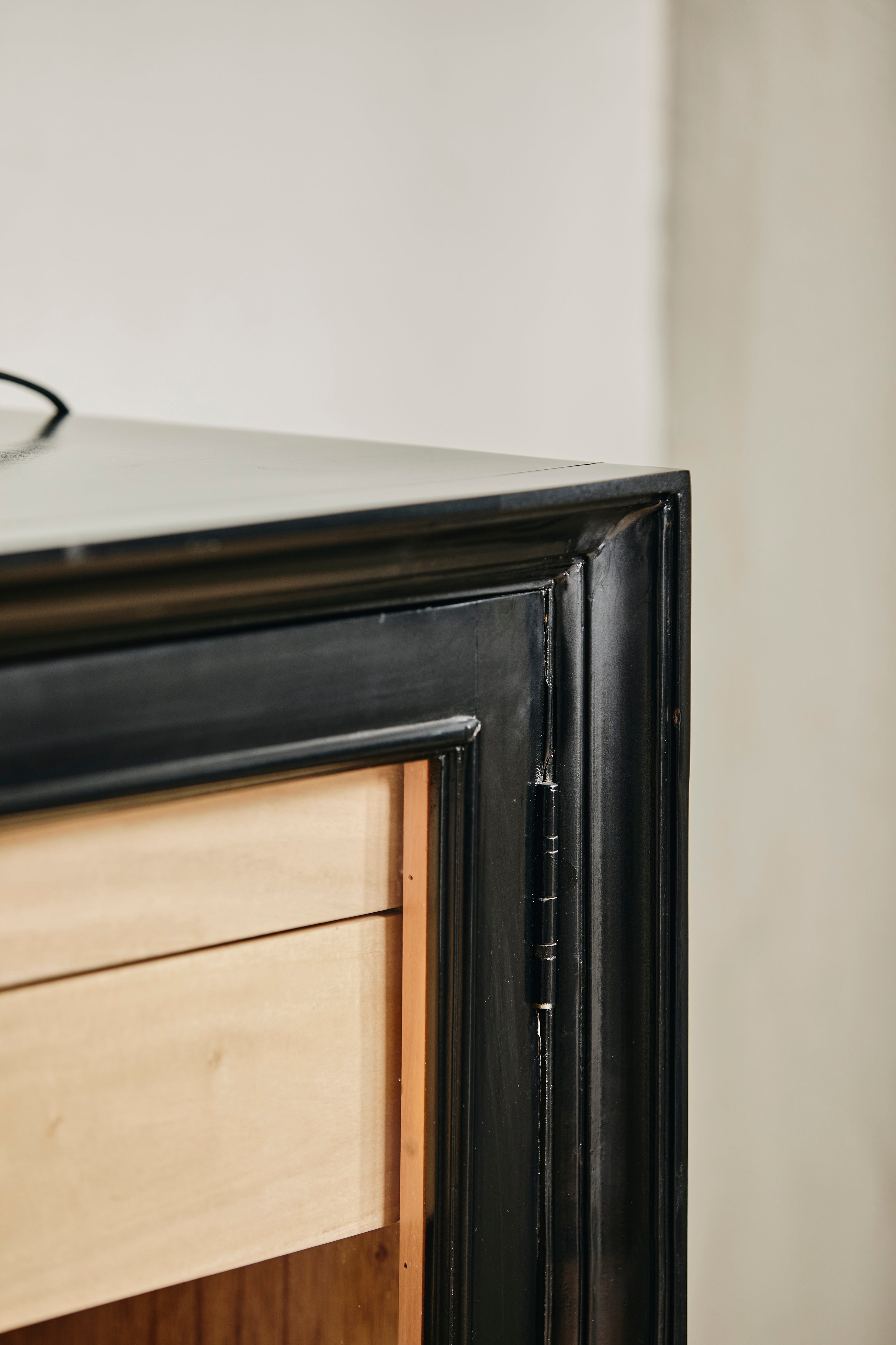 VIVA kast, 2 deuren laag - zwart