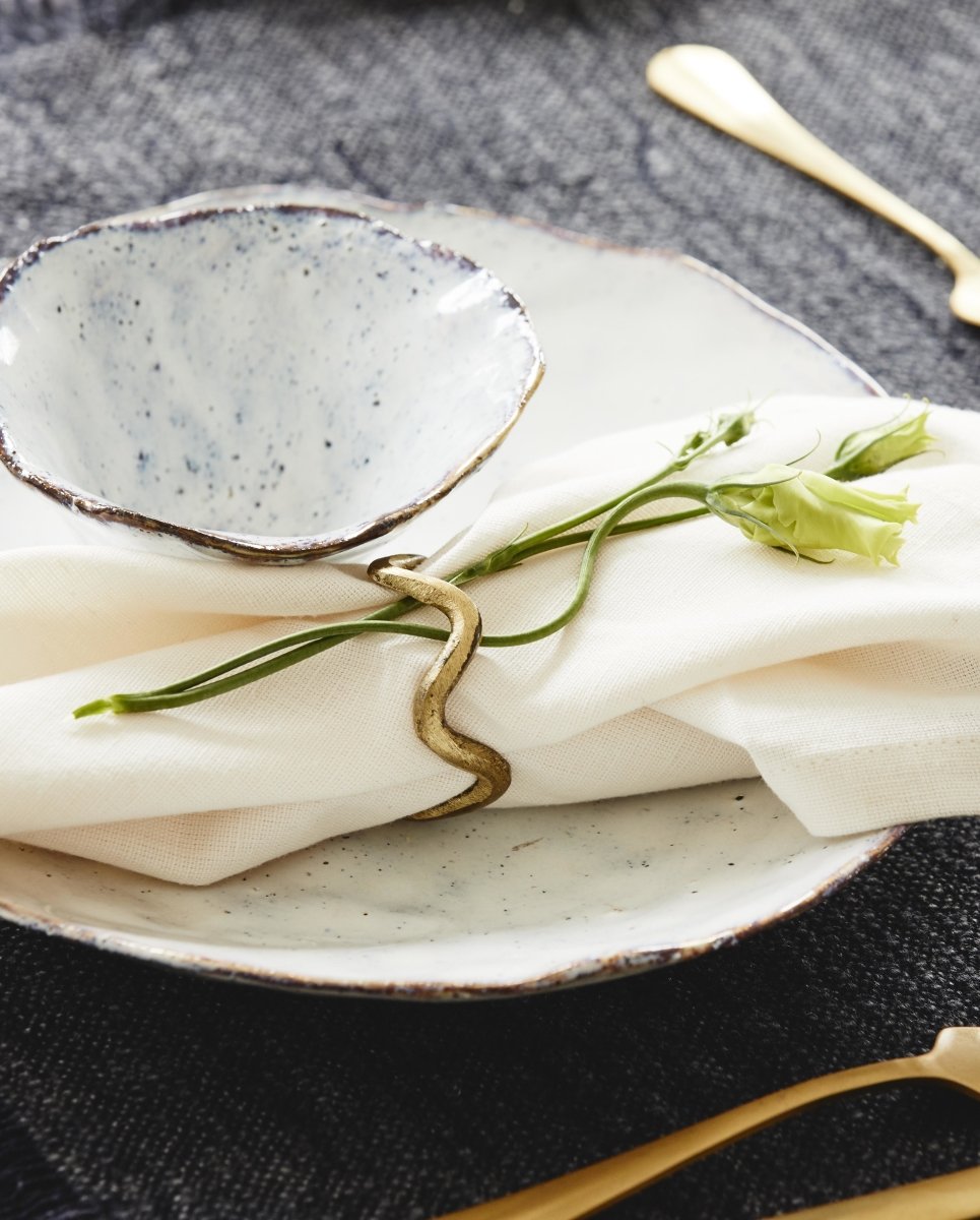 SKYE servetring, geborstelde gouden afwerking