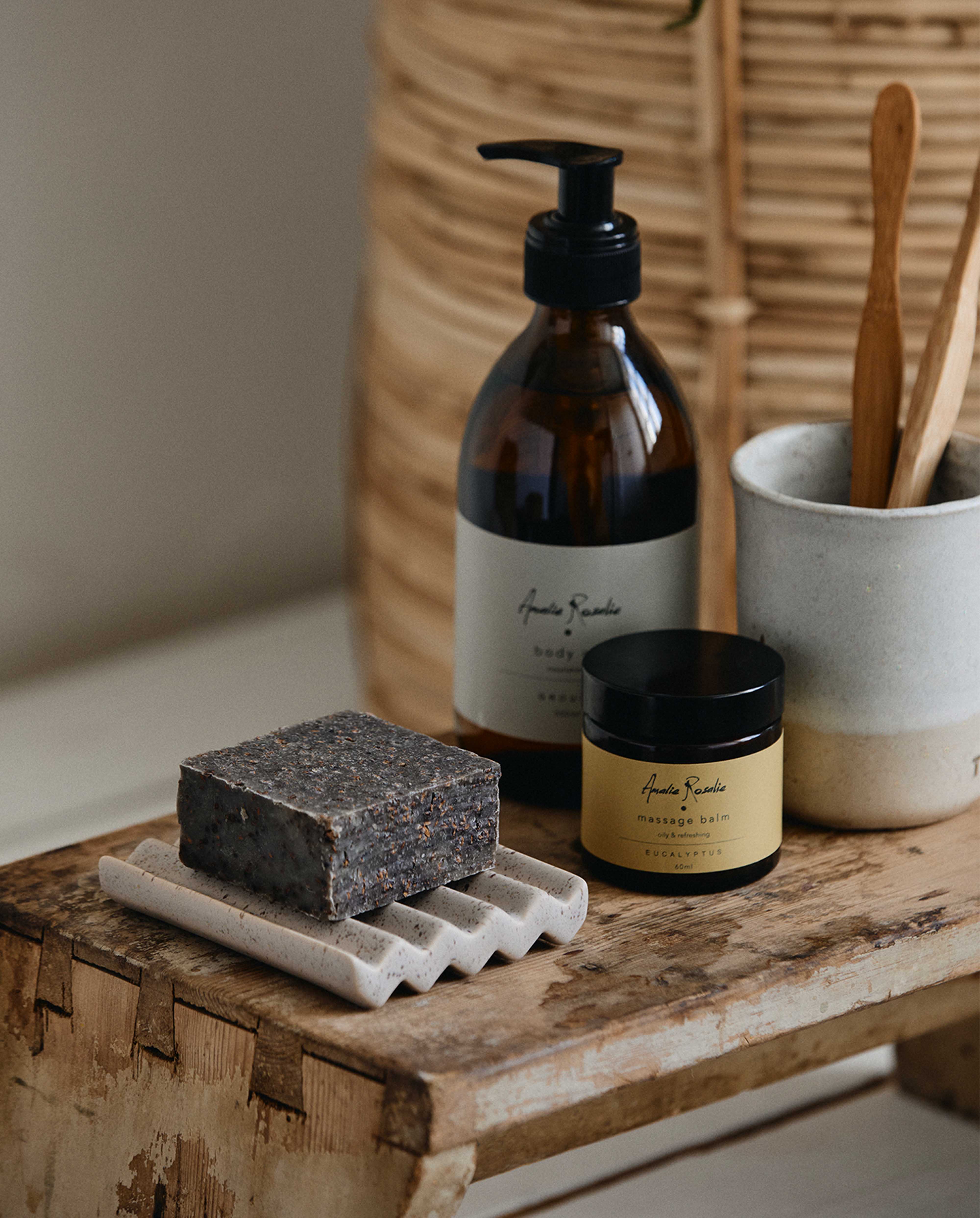 Ceramic soap tray small | TERRAZZO 8 x 10 cm