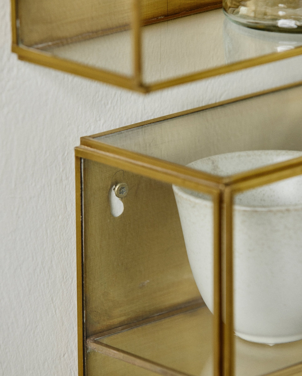 ADA wall cabinet, M, 4 shelves, golden finish