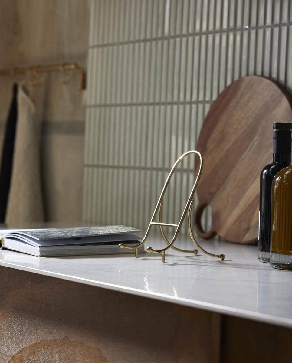FAILA book stand, iron - golden finish
