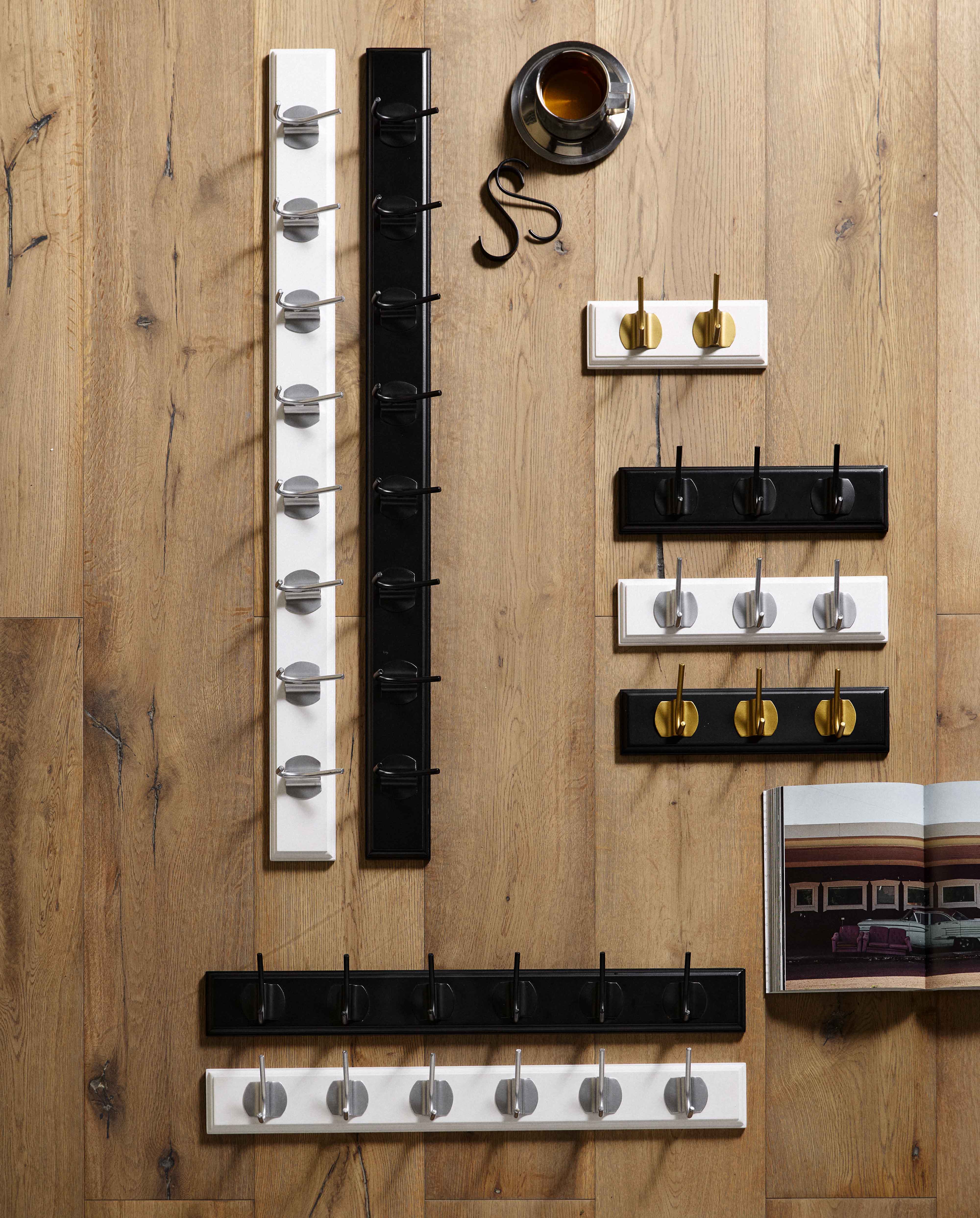 EDGY coat rack, 3 hooks - white w. chrome finish