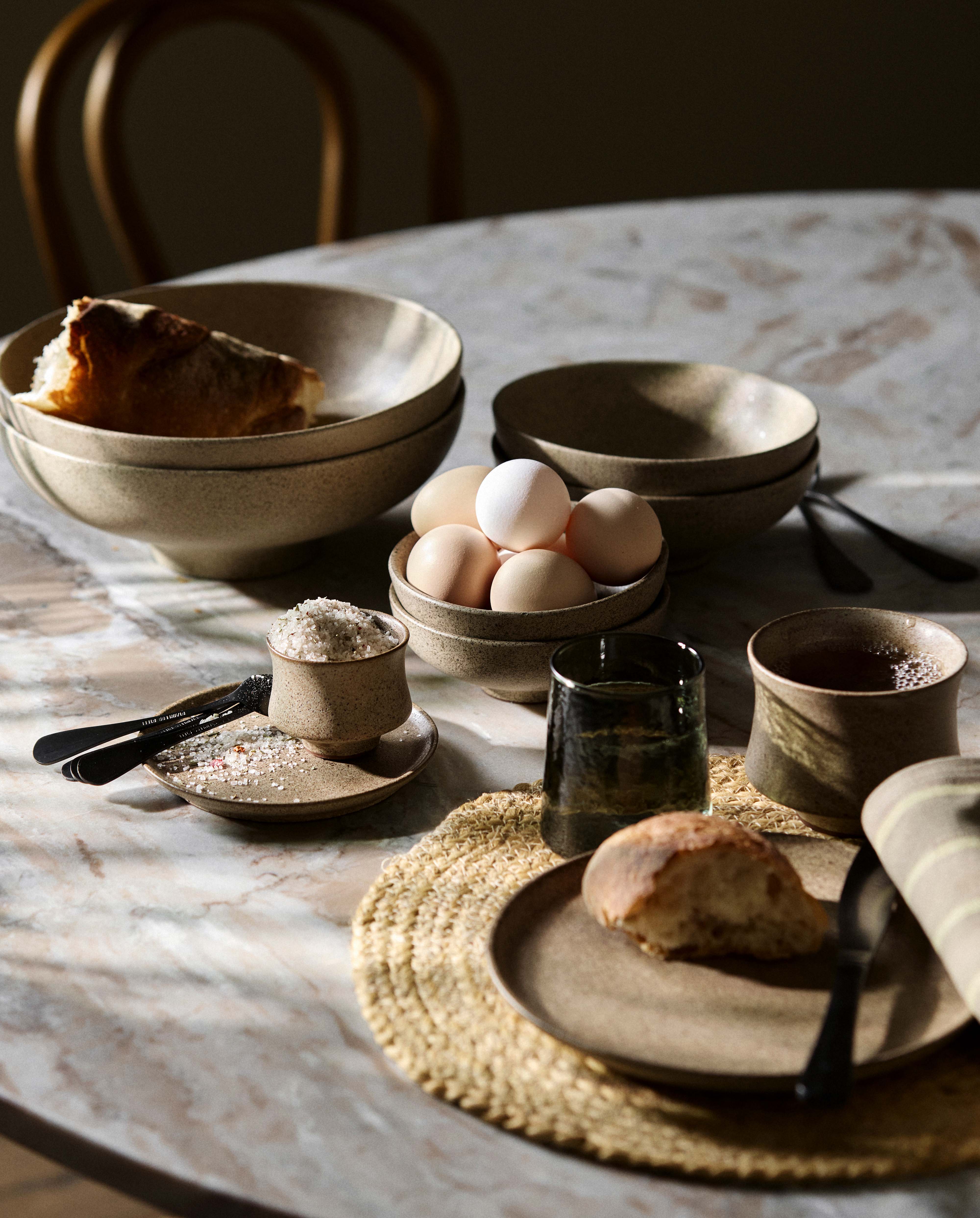 INEZ saucer/cake plate - sand