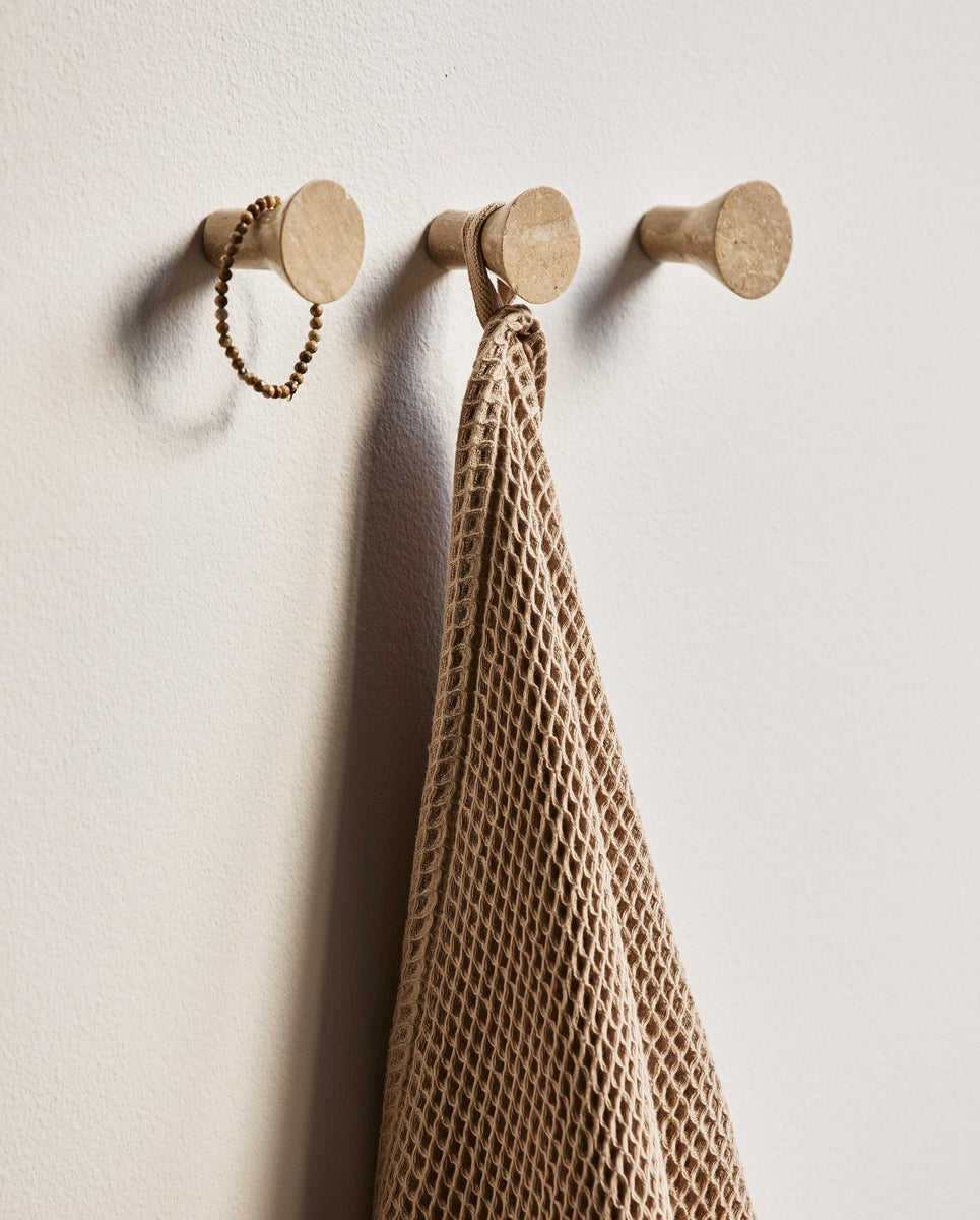 LAKOLK knop, travertijn - ivoor