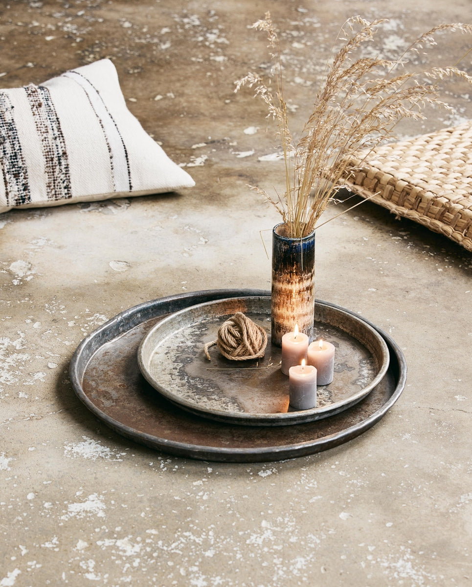 LOMBOK round tray, M, antique - silver finish