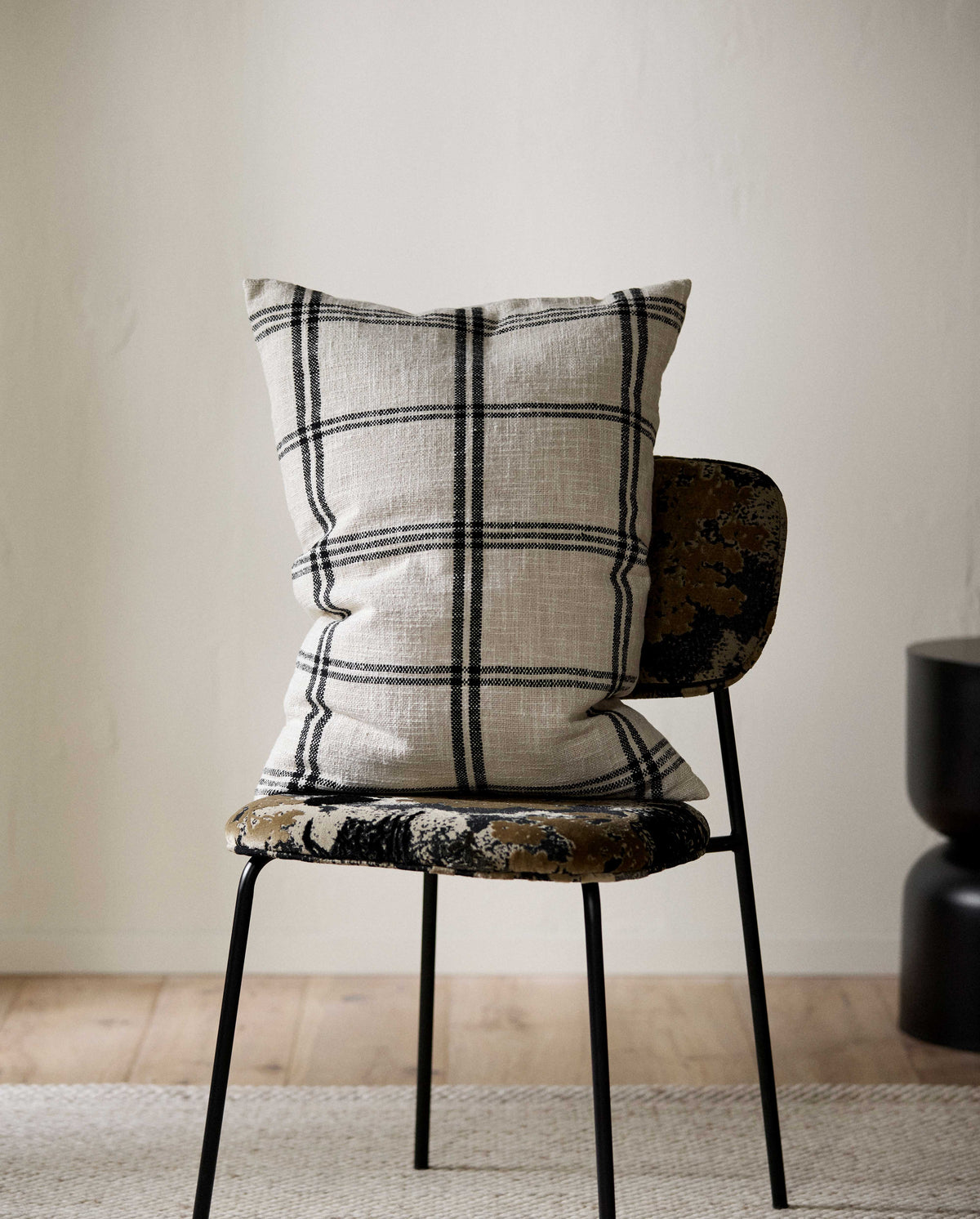 ESA dining chair - multi color