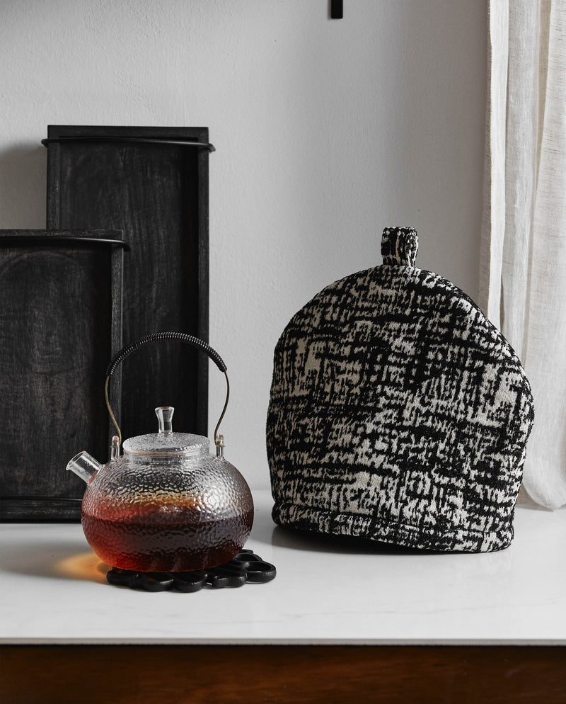 ROSIS teapot cover - black/white