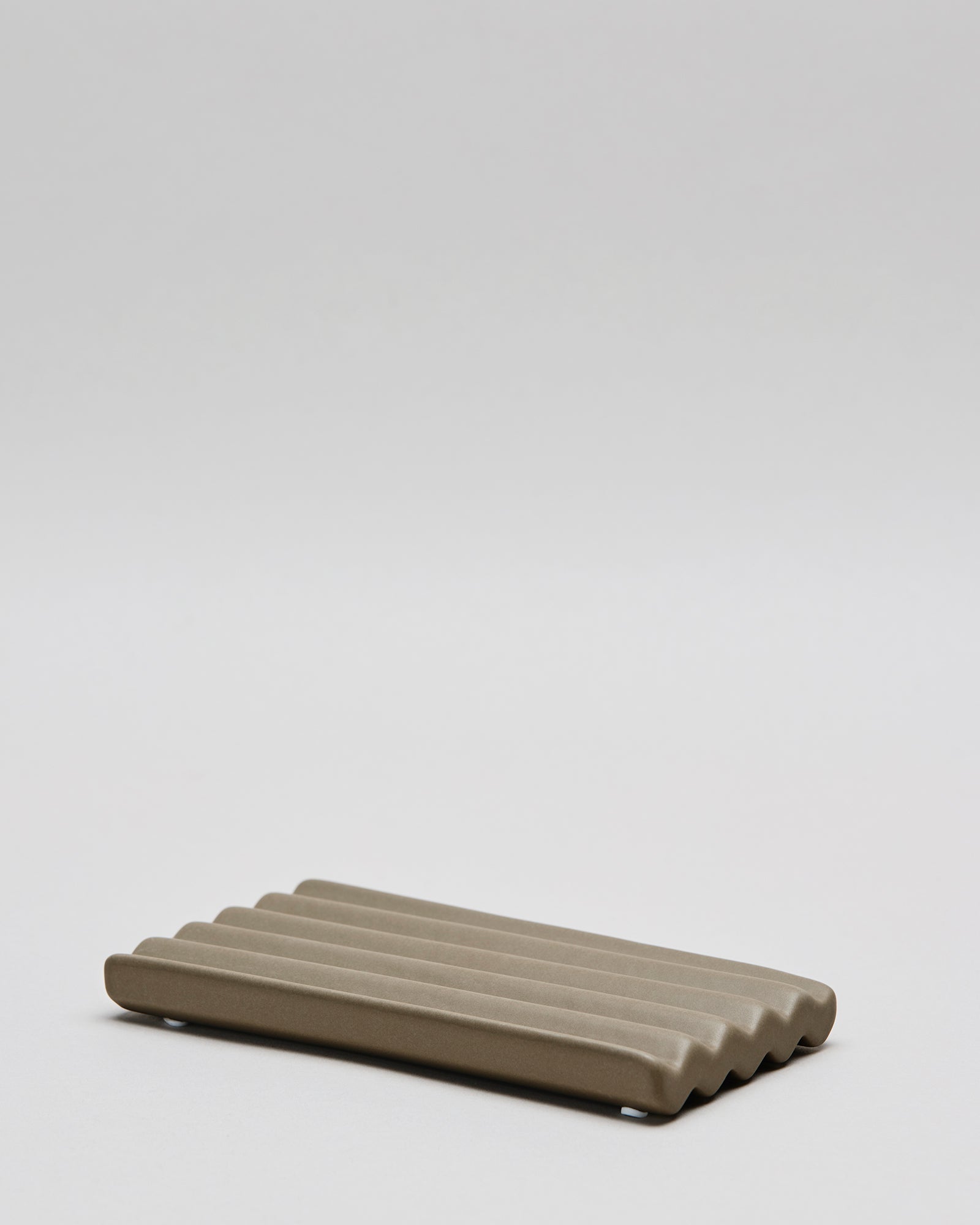 Keramische zeepbak groot | TAUPE 8 x 15 cm