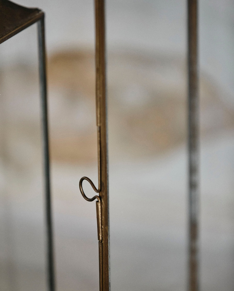 Lanterne ANTIQUE, carrée avec dessus, S - finition dorée