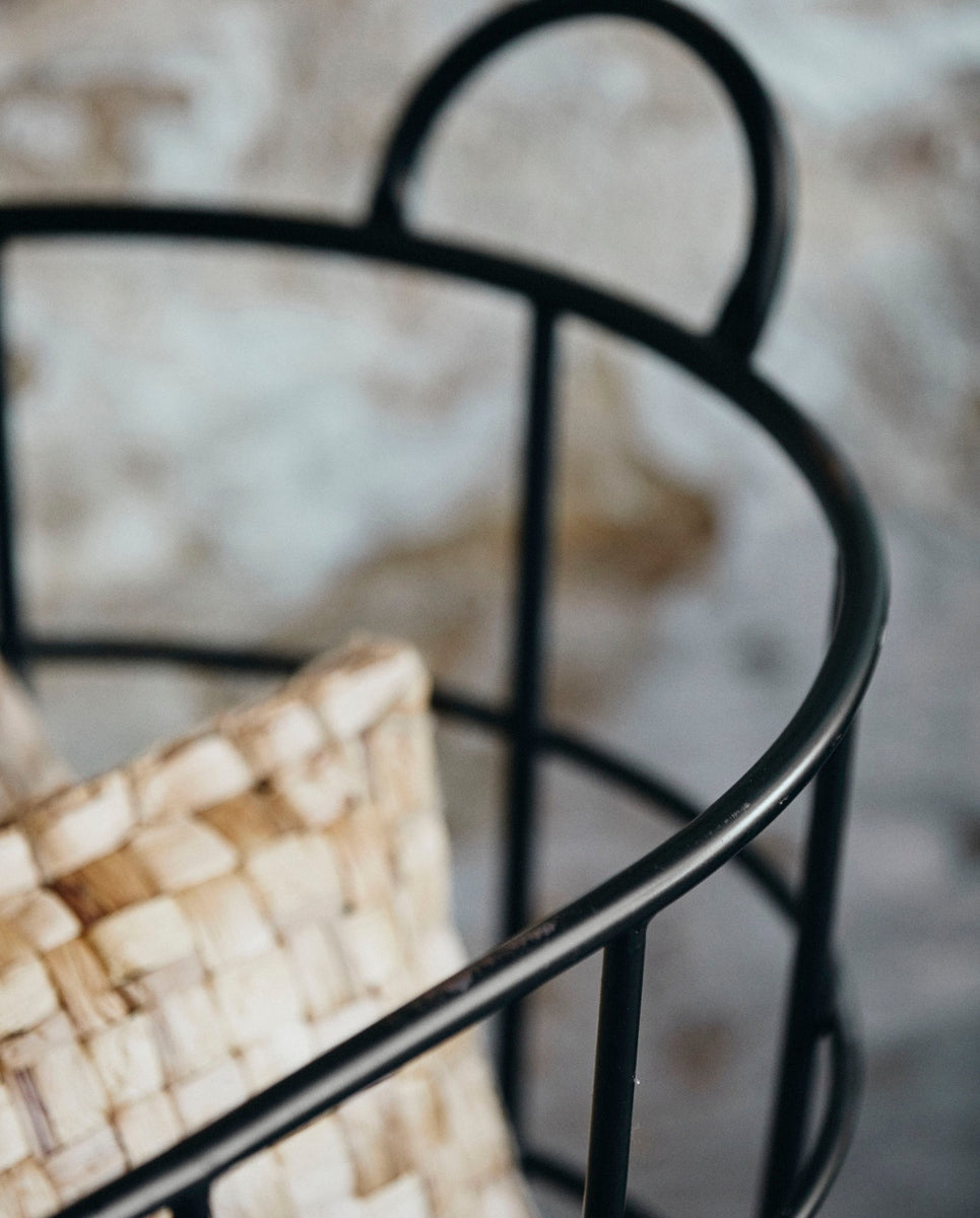 DOWNTOWN basket on wheels - black