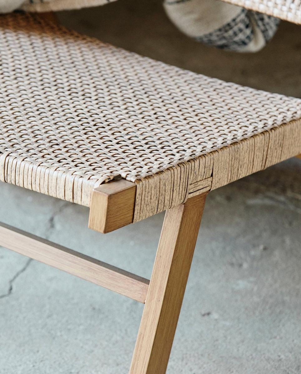 VASAI lounge chair, natural