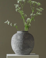 Olla RUPA, cemento - gris
