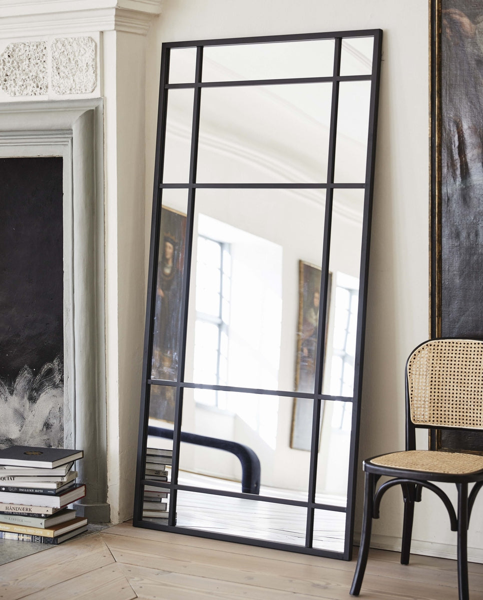 SPIRIT iron wall mirror - black