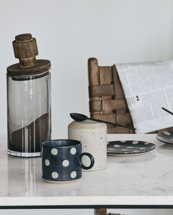 KÖRNIGE Tasse m. Griff, dunkelblau/sand